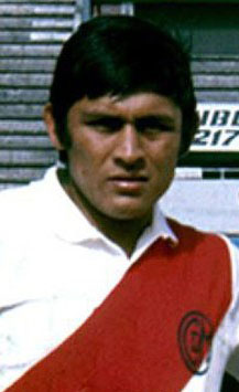 	Hugo Sotil 	